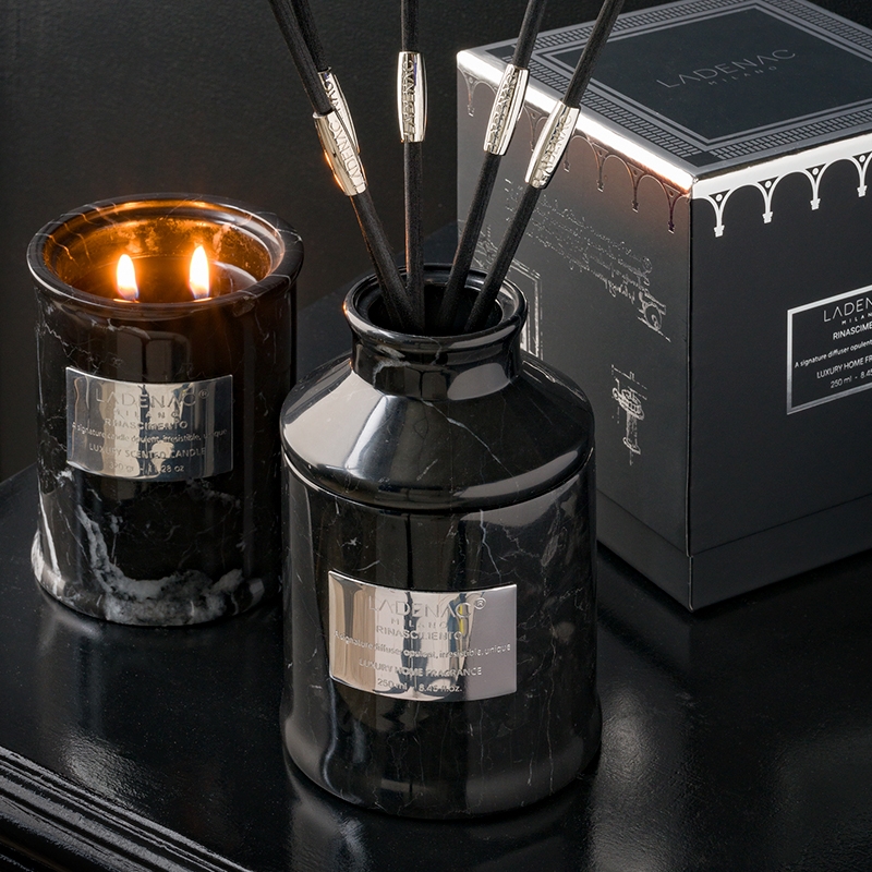 Reed Diffuser Cuir des Medicis